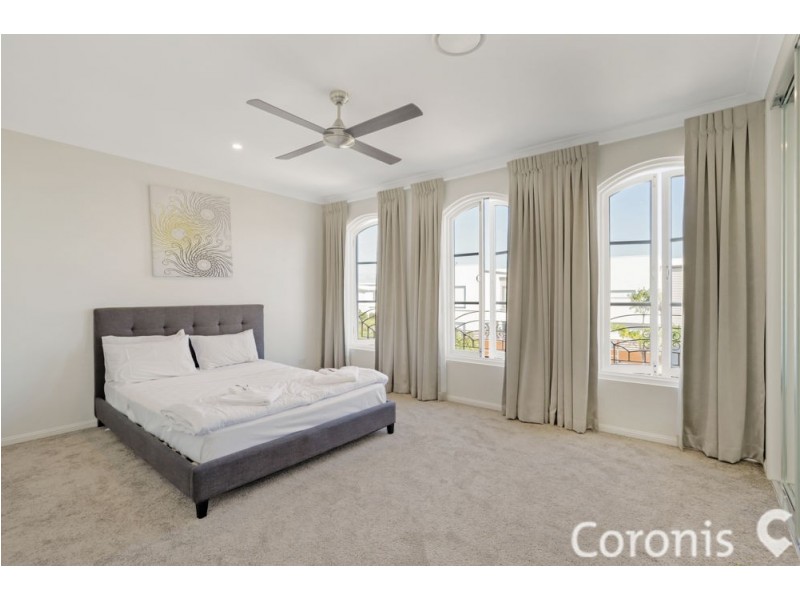 16 Lighthouse Circuit, Birtinya QLD 4575