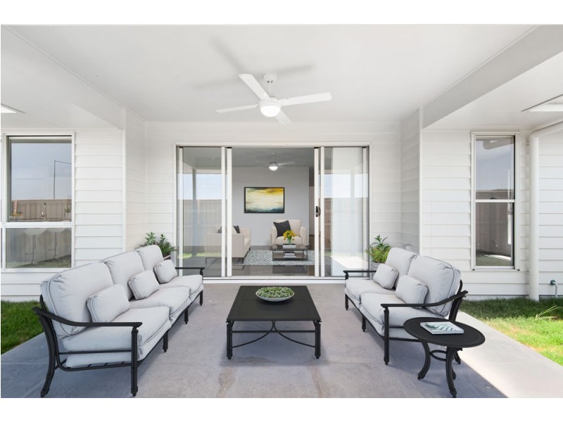 19 Zephyr Street, Palmview QLD 4553