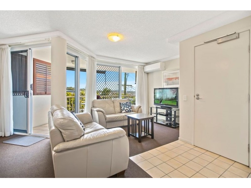 8/10 Edward Street, Alexandra Headland QLD 4572