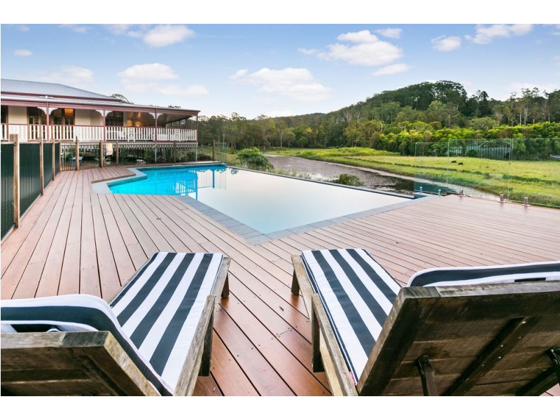 406 Blackall Range Road, West Woombye QLD 4559