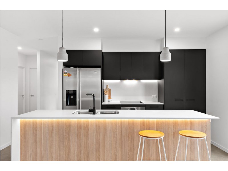 2 Balance Place, Birtinya QLD 4575