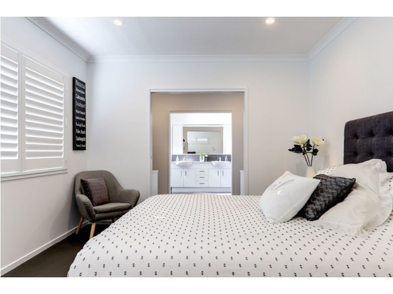3 Causeway Court, Mountain Creek QLD 4557