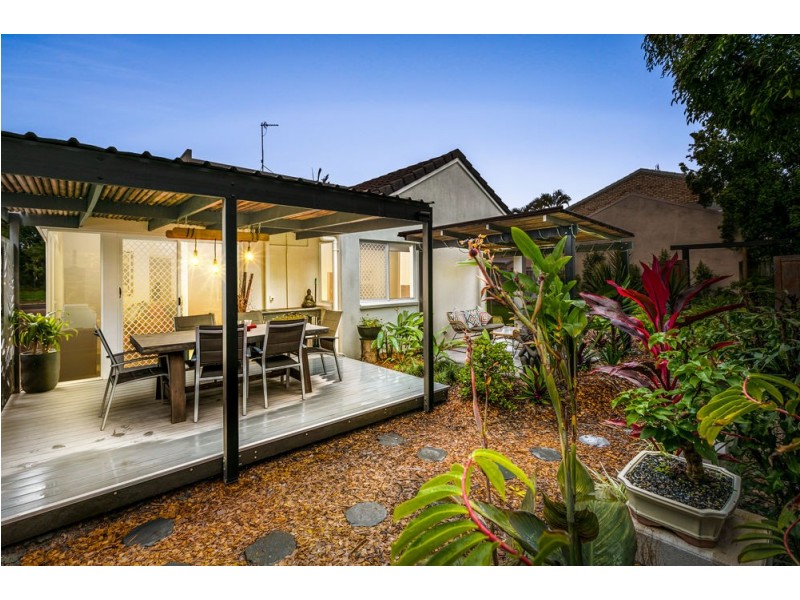 2/22 Tanah Street East, Mount Coolum QLD 4573