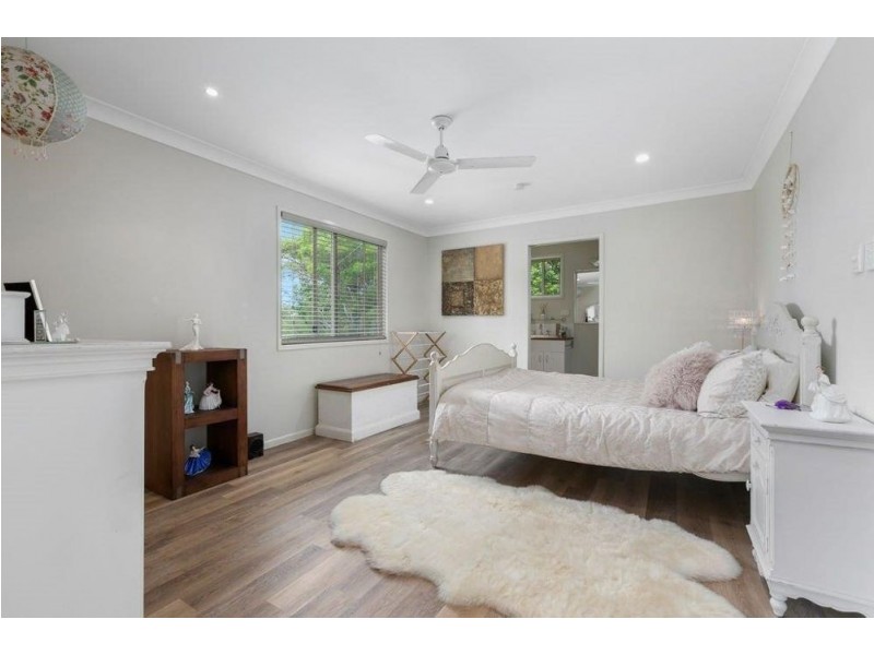 47 Andersen Road, Diamond Valley QLD 4553