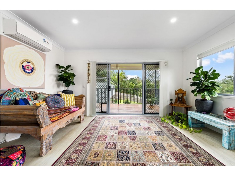 20 Upper Wakefield Street, Woombye QLD 4559