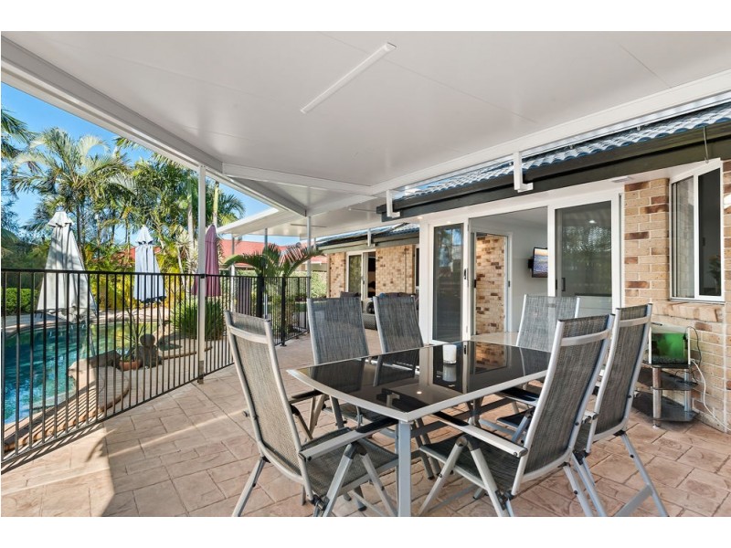 11 Sweetbrush Place, Mountain Creek QLD 4557