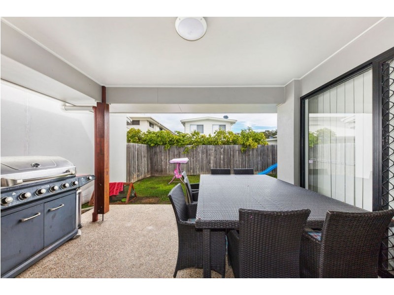 24 Hideaway Street, Birtinya QLD 4575