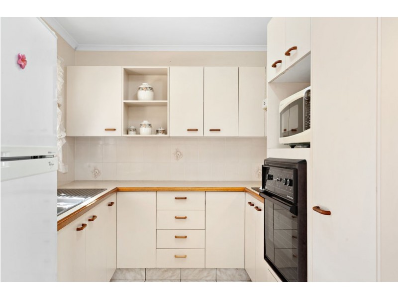 42/10 Melody Court, Warana QLD 4575