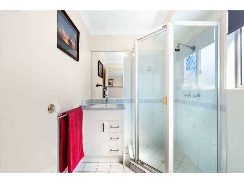35 Bernheid Crescent, Sippy Downs QLD 4556