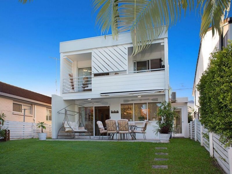 2B Admirals Court, Mooloolaba QLD 4557