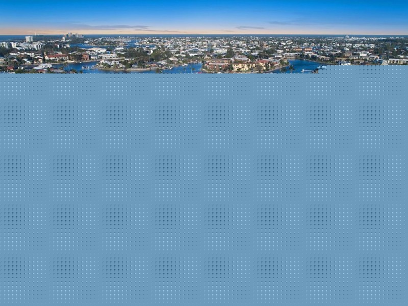 2B Admirals Court, Mooloolaba QLD 4557
