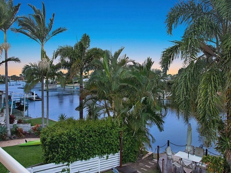 2B Admirals Court, Mooloolaba QLD 4557
