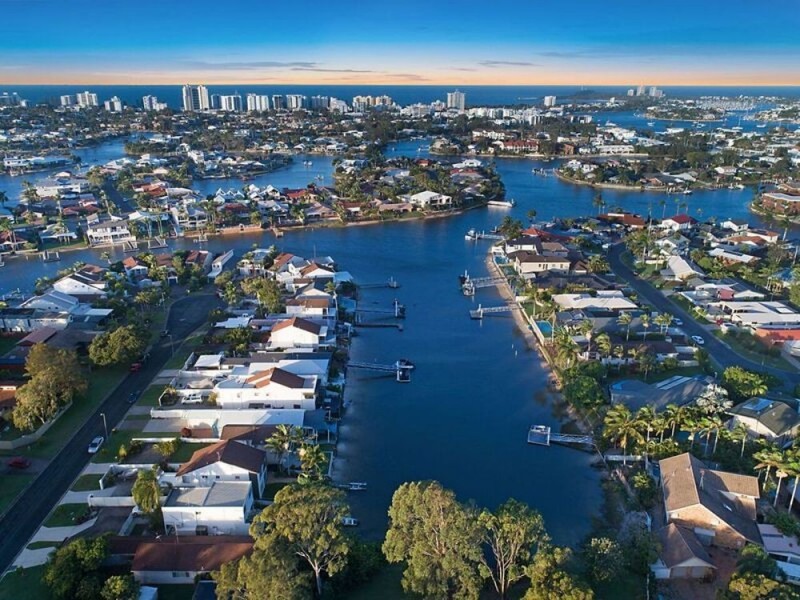 2B Admirals Court, Mooloolaba QLD 4557