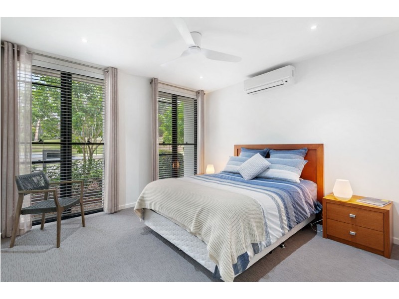 8 Pavilion Drive, Peregian Springs QLD 4573