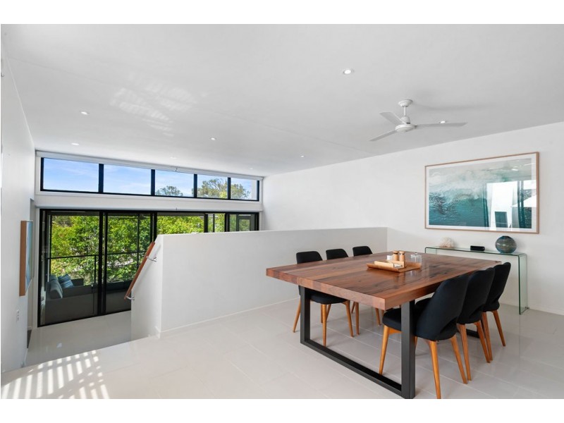 8 Pavilion Drive, Peregian Springs QLD 4573