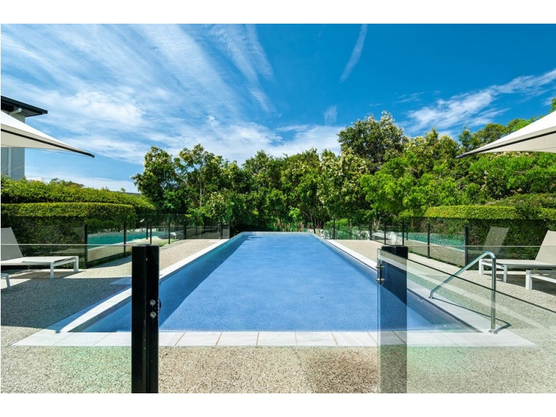 8 Pavilion Drive, Peregian Springs QLD 4573