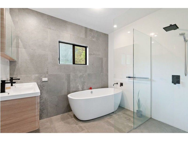 408 Blackall Range Road, West Woombye QLD 4559