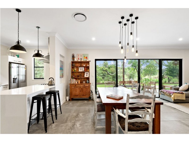 408 Blackall Range Road, West Woombye QLD 4559