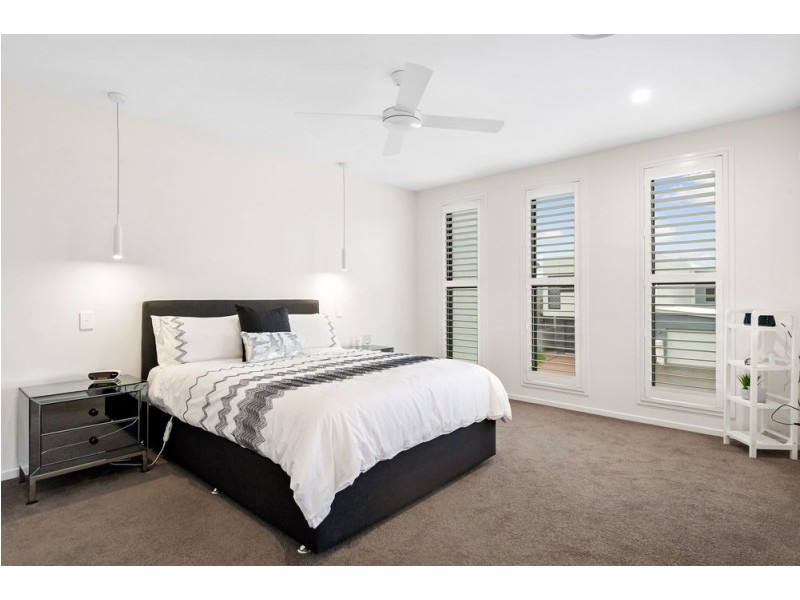 10 Hidden Place, Maroochydore QLD 4558