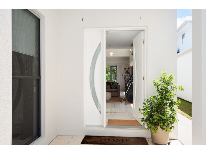 10 Zante Lane, Kawana Island QLD 4575
