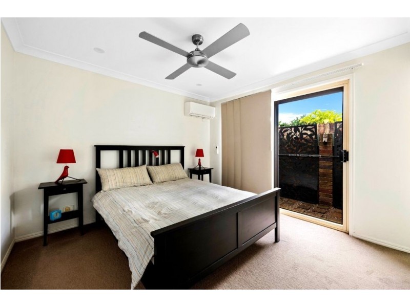 5 Princeton Court, Sippy Downs QLD 4556