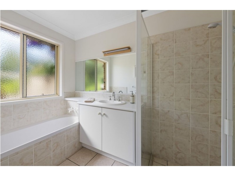 5 Princeton Court, Sippy Downs QLD 4556