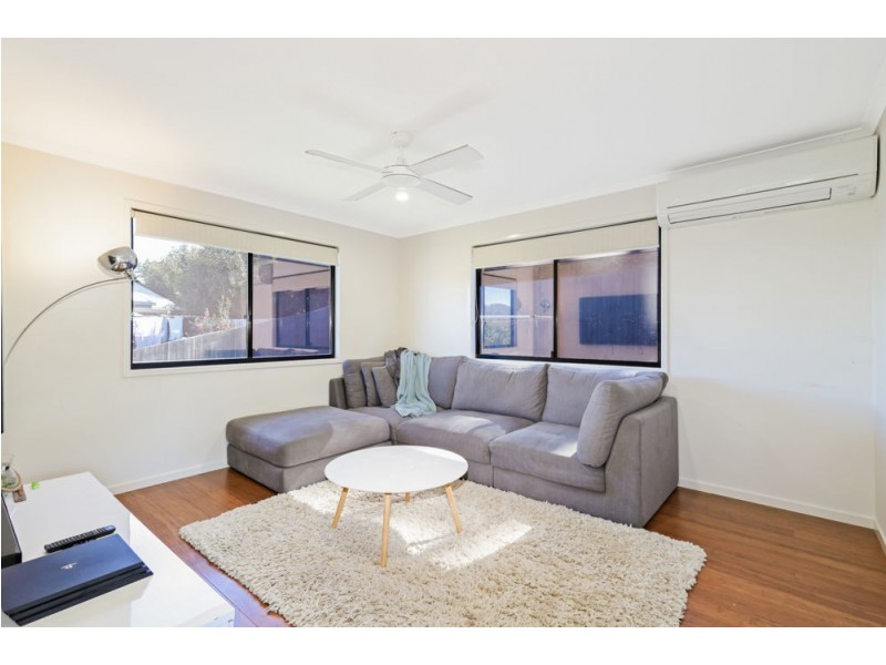 13 Moss Day Place North, Burnside QLD 4560