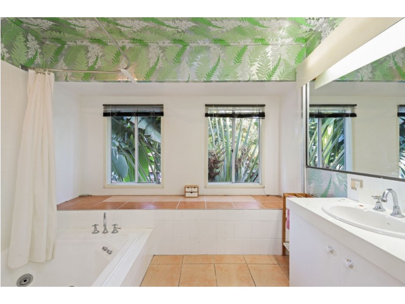 161 Coes Creek Road, Coes Creek QLD 4560