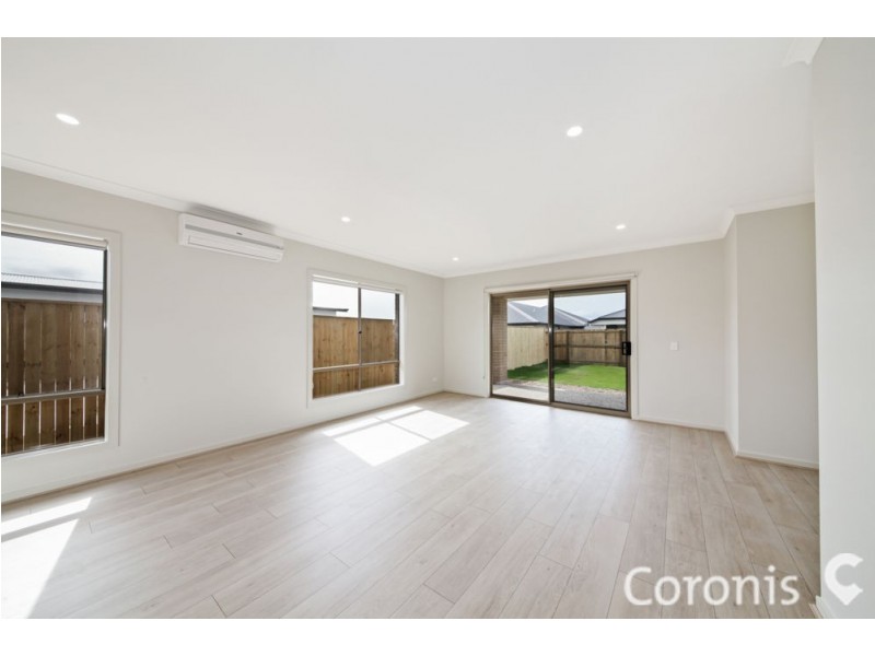 14 Velvet Way, Palmview QLD 4553