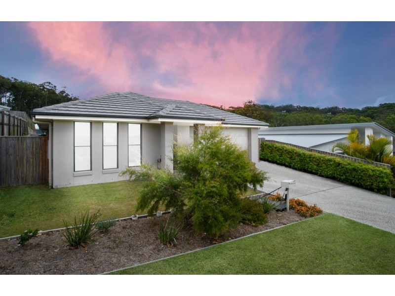 25 Butcherbird Crescent, Bli Bli QLD 4560