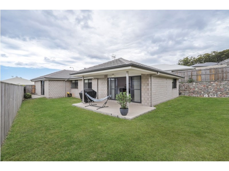 25 Butcherbird Crescent, Bli Bli QLD 4560