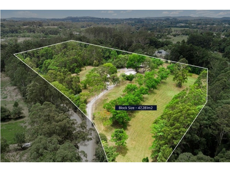 18 Hardings Road, Hunchy QLD 4555