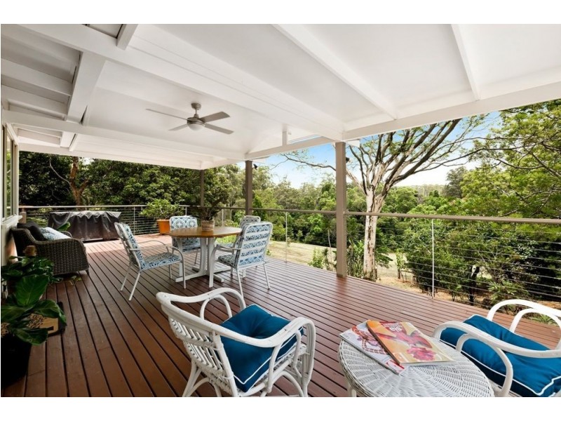 18 Hardings Road, Hunchy QLD 4555