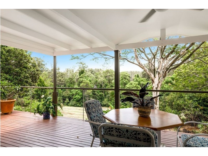 18 Hardings Road, Hunchy QLD 4555