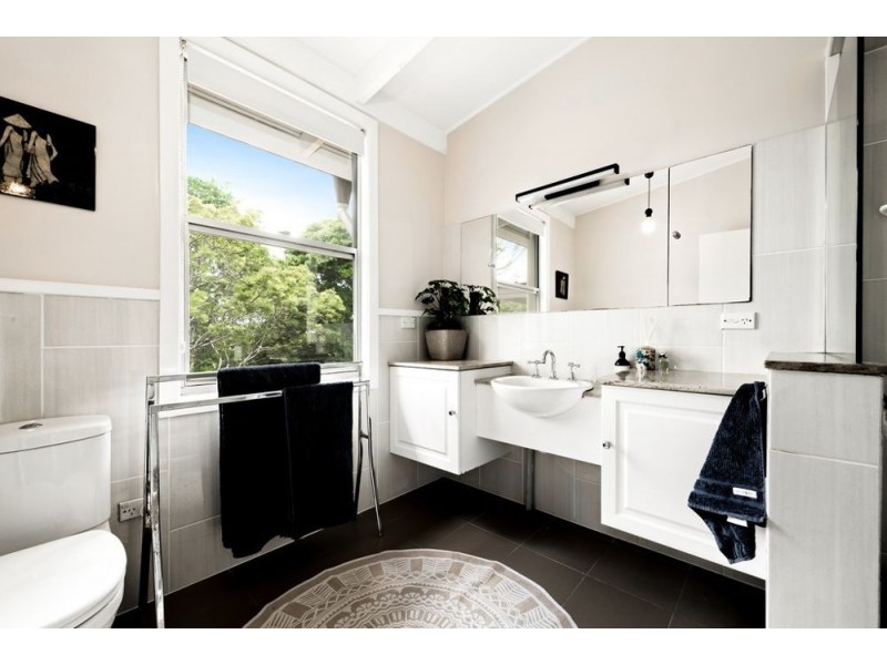 18 Hardings Road, Hunchy QLD 4555