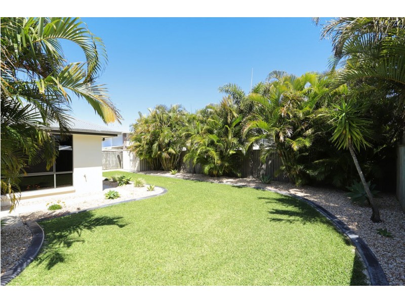 14 Saint Pauls Avenue, Pelican Waters QLD 4551