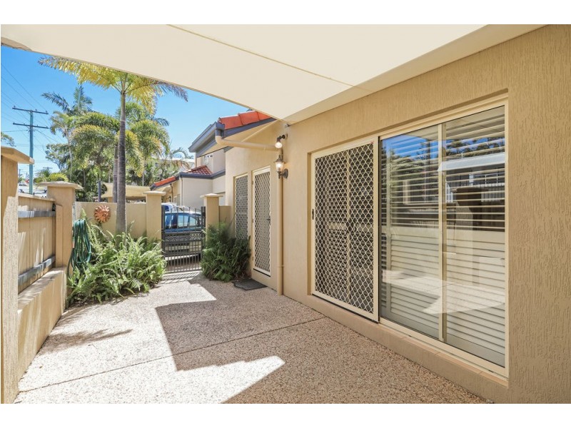 2/16 Janet Street, Alexandra Headland QLD 4572