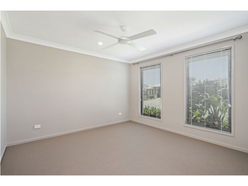 62 Bells Reach Drive, Caloundra West QLD 4551