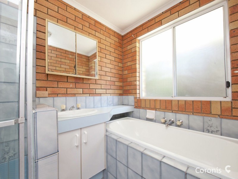 4 Crown Street, Currimundi QLD 4551