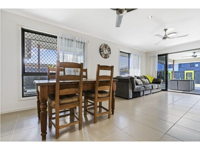 22 Tibouchina Street, Mountain Creek QLD 4557