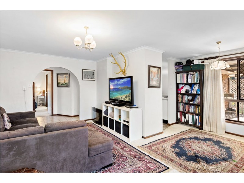 4 Chelsea Crescent, Minyama QLD 4575