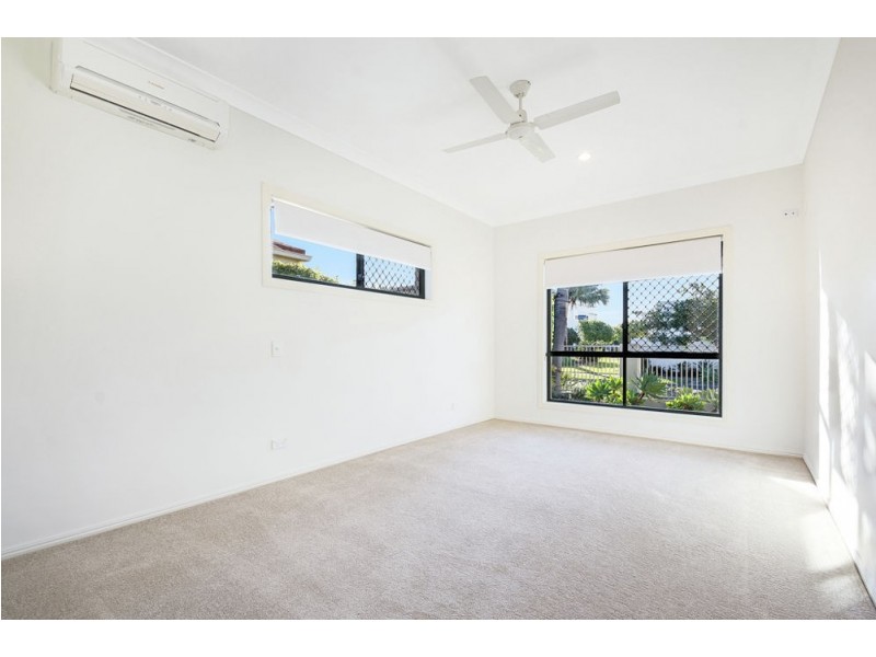 18 Bahamas Circuit, Parrearra QLD 4575
