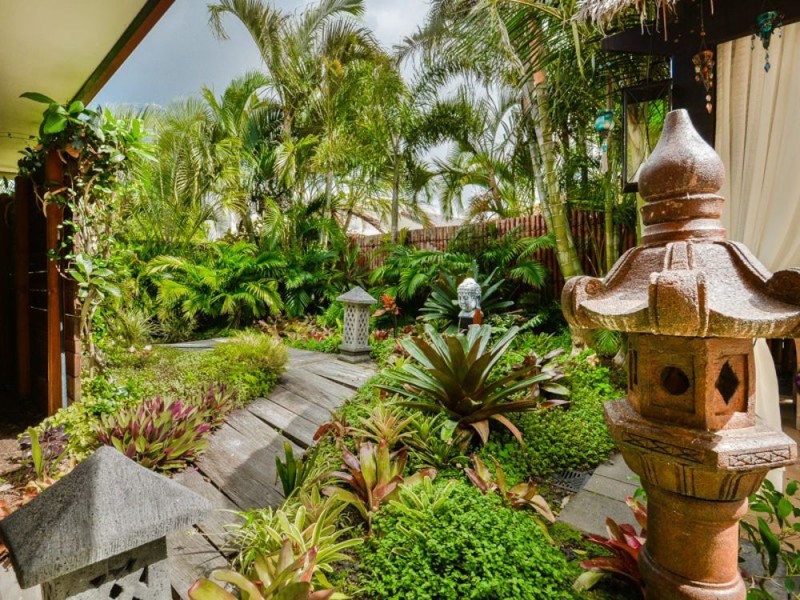 15 Sumatra Court, Kawana Island QLD 4575