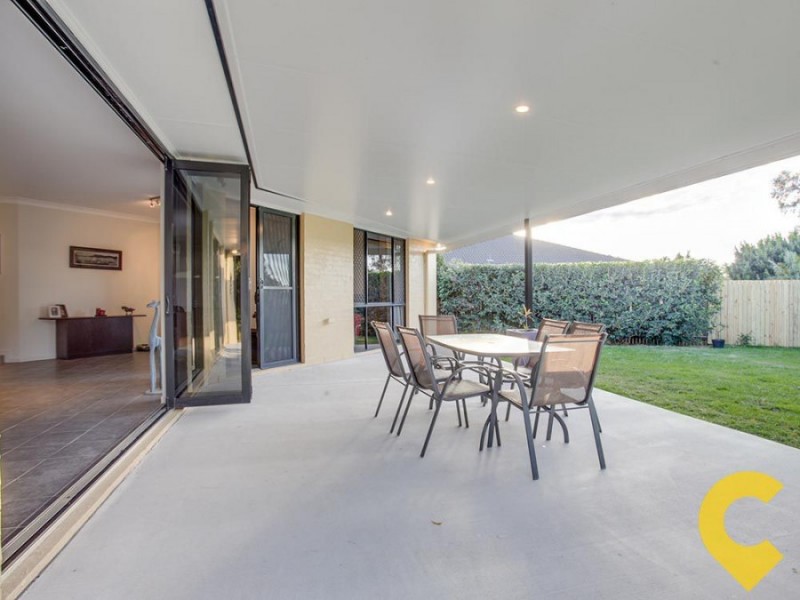 25 Montclare Court, Cashmere QLD 4500