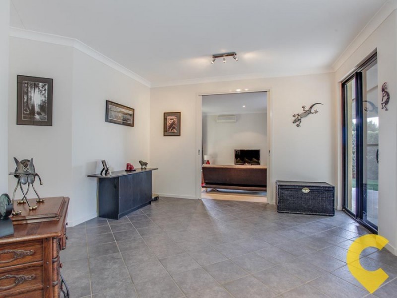 25 Montclare Court, Cashmere QLD 4500