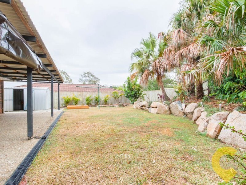 18 Eacham Street, Petrie QLD 4502