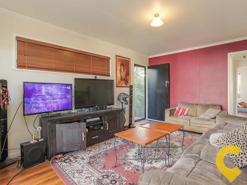 24 Hedge Street, Strathpine QLD 4500