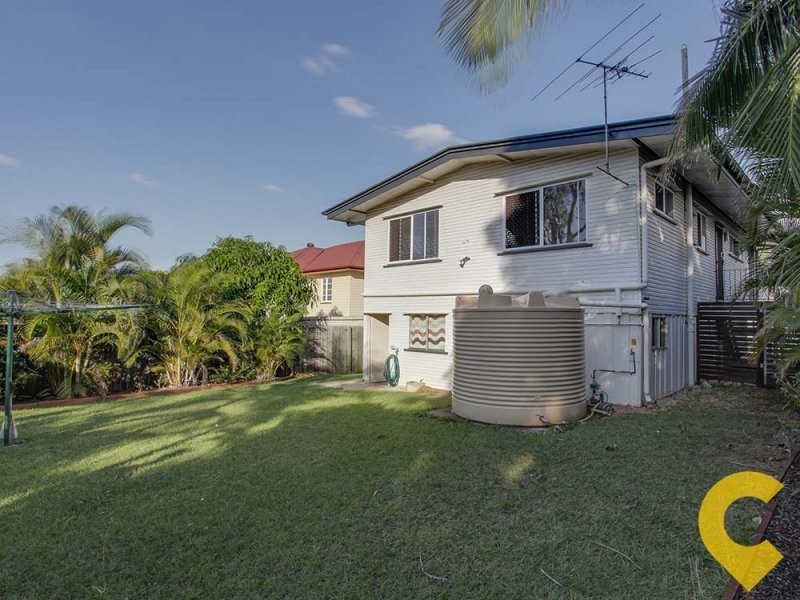 24 Hedge Street, Strathpine QLD 4500