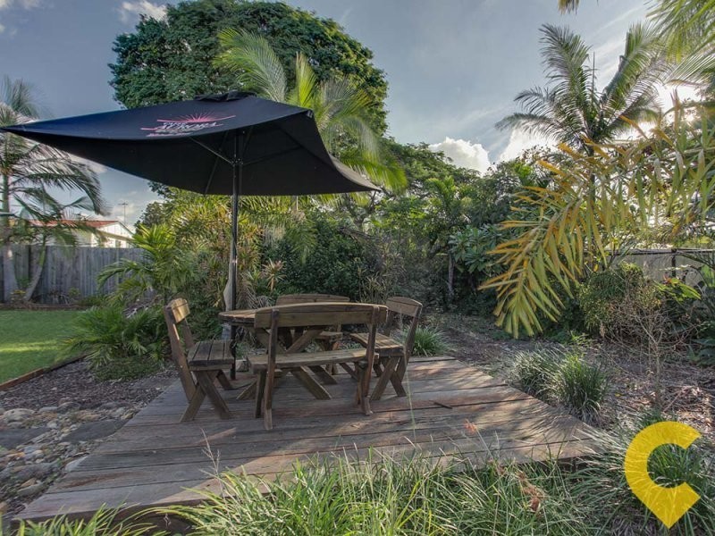 24 Hedge Street, Strathpine QLD 4500