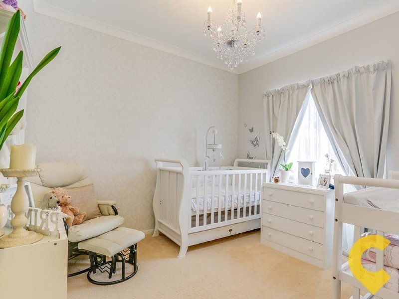 7 Monica Court, Eatons Hill QLD 4037